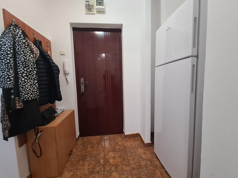 Pallady, garsoniera decomandata 4 min M 1 Decembrie DB1328